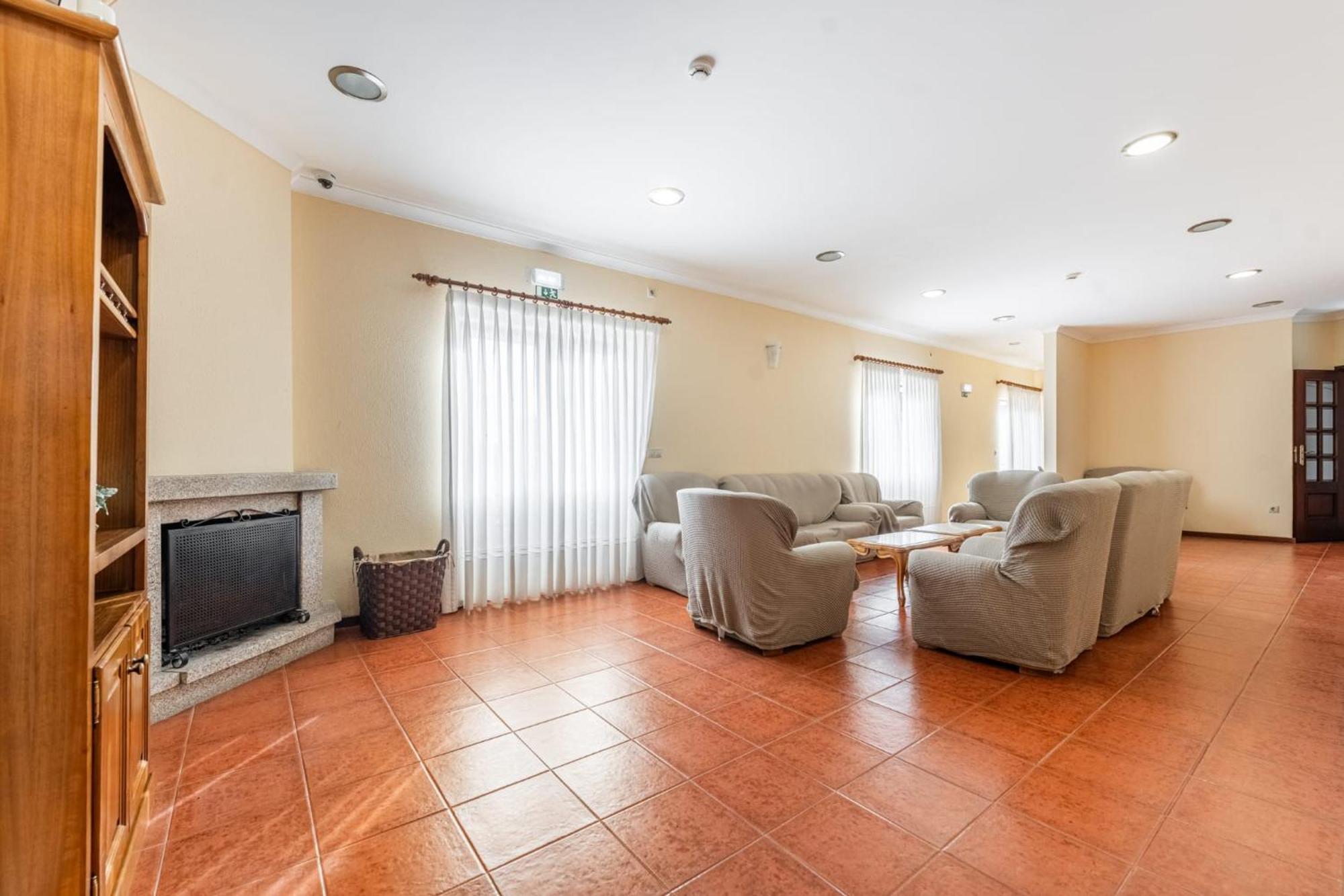 O Pimpao Hotel Герес Екстериор снимка